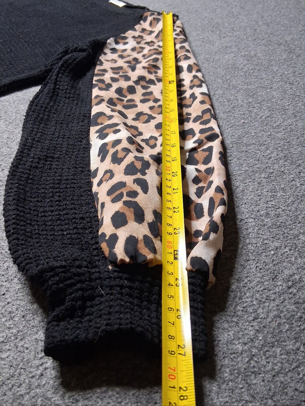 ANDTHEWHY Women's Black Leopard Waffle Knit Colorblock Long Sleeve Top M - Picture 6 of 11